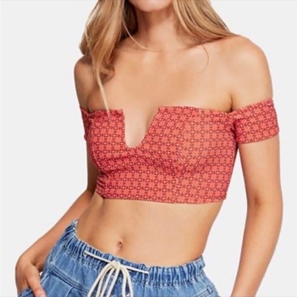 Free People Off-The-Shoulder Pullover Brami Top BOHEMIAN - Picture 1 of 9